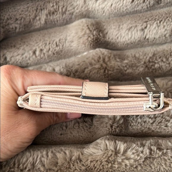 Anne Klein Elegant Pink Card Holder - Picture 6 of 9